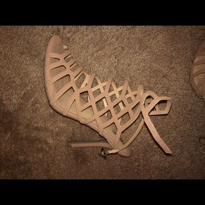 Mossimo strappy tan heels